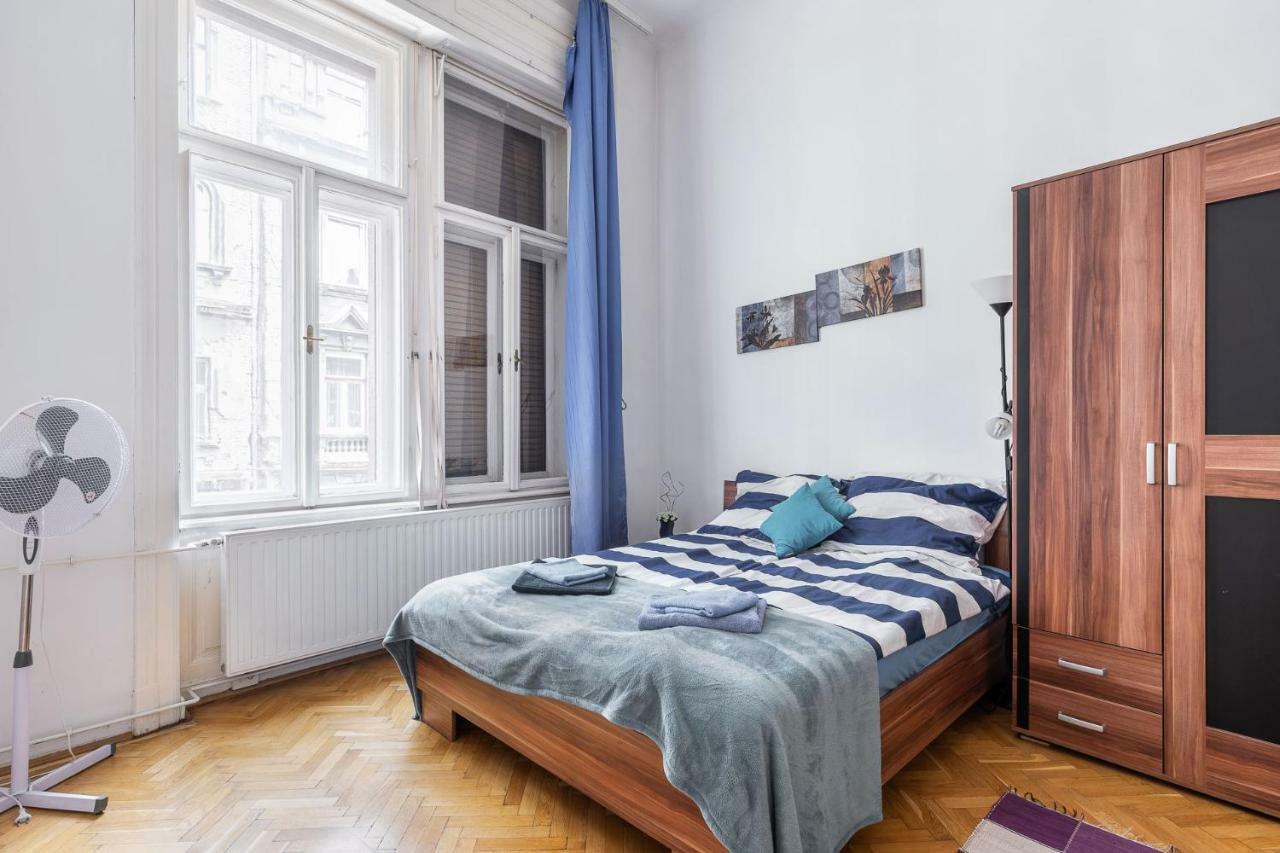 Izabella Home 2 بودابست المظهر الخارجي الصورة