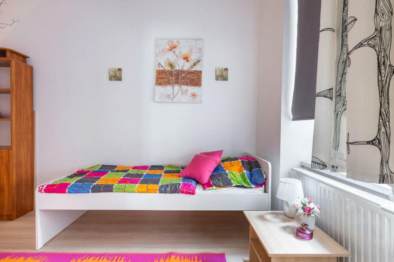 Izabella Home 2 بودابست المظهر الخارجي الصورة