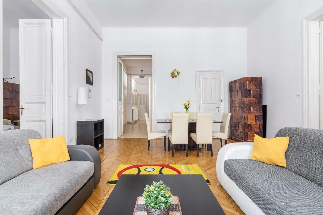 Izabella Home 2 بودابست المظهر الخارجي الصورة